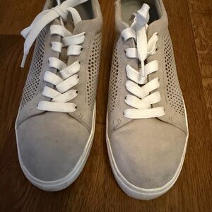Dr. Scholl's Light Taupe Lace-Up Sneakers